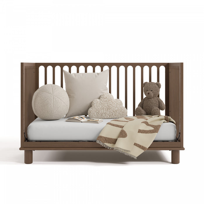 Storkcraft Sicily Lit de bebe convertible 3-en-1 de luxe avec barriere de securite pour tout-petit incluse - Noisette