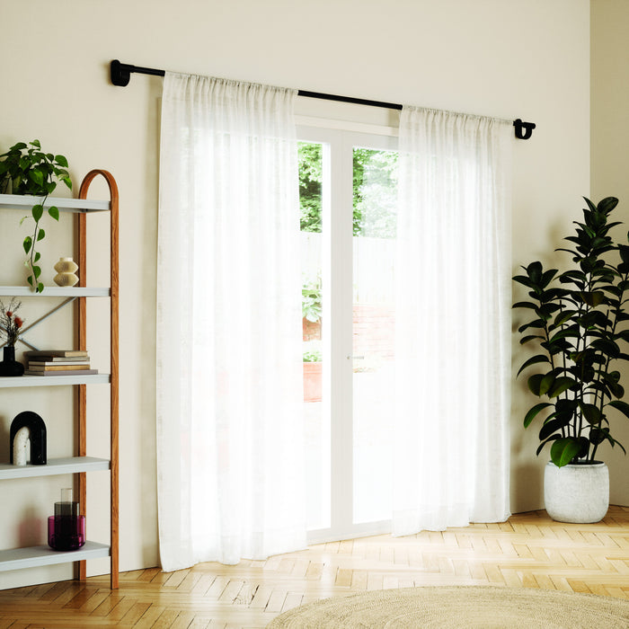  Tringle à rideaux extensible Bellwood de Umbra noir mat de 1 po - 42 po à 120 po