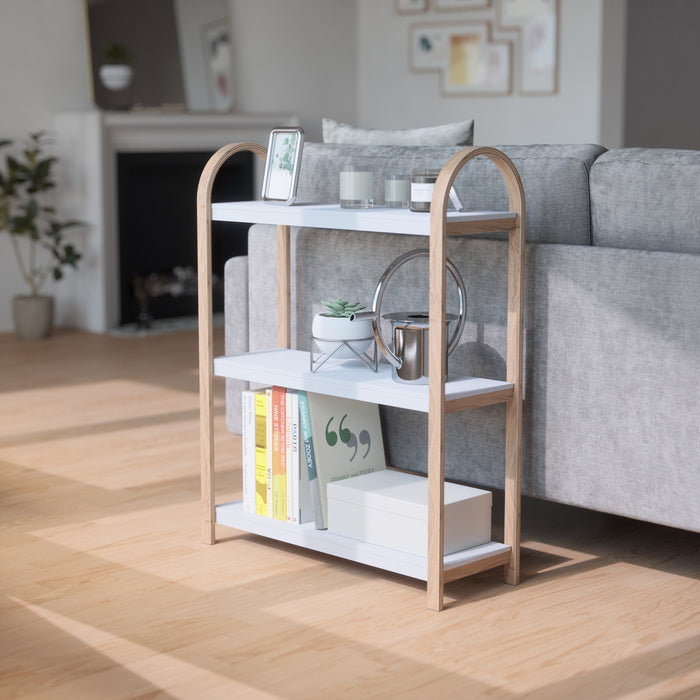Bibliothèque moderne Bellwood de Umbra à 3 tablettes - blanche et naturelle