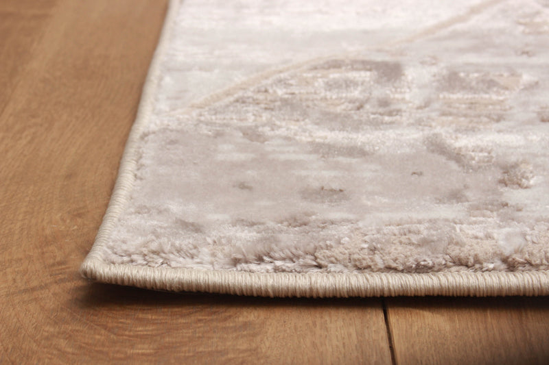 Carpette Vivian ivoire - 5 pi 0 po x 8 pi 0 po   