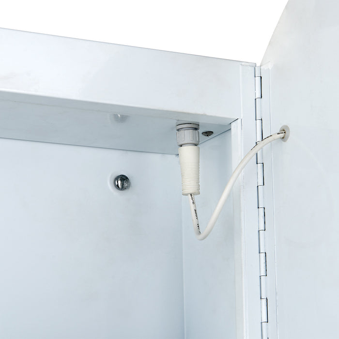 Armoire à pharmacie Julee avec miroir et DEL - argentée