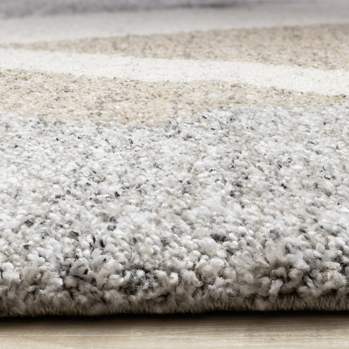 Carpette moelleuse moderne Maverick blanche, beige et grise - 5 pi 3 po x 7 pi 7 po
