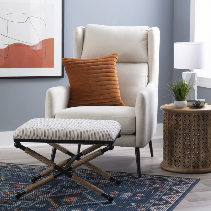 Pouf d’appoint Ashburn Campaign en tissu rayé - noir