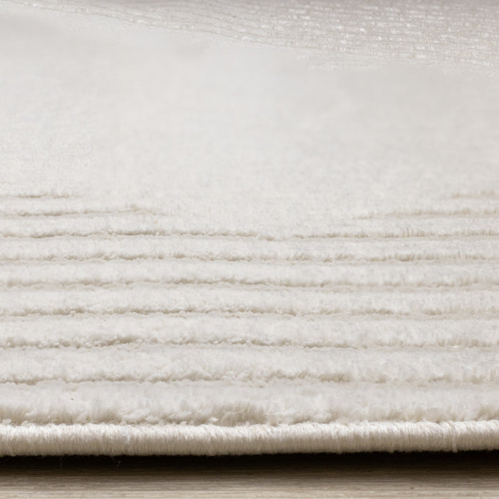 Carpette Hudson crème et beige à motif géométrique moderne - 5 pi 3 po x 7 pi 7 po