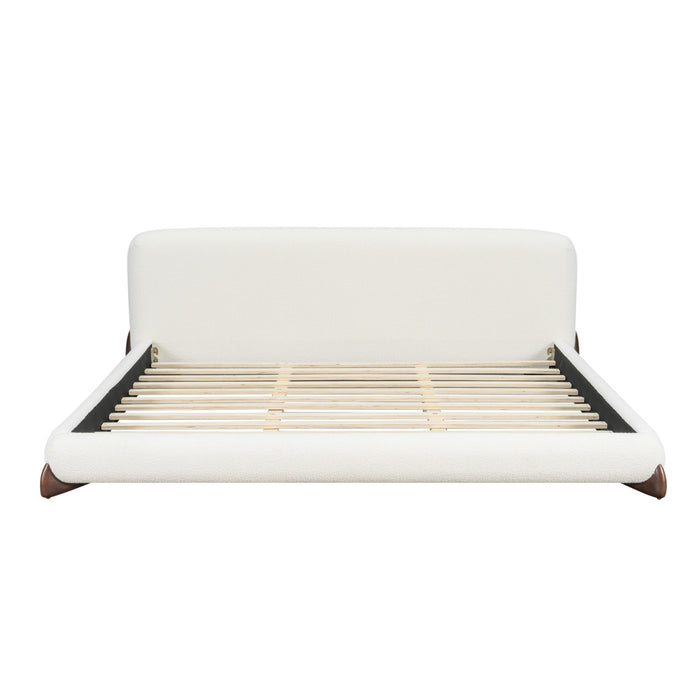 Cadre de lit plateforme Emma a profil bas avec tete de lit courbee et revetement en boucle, taille queen, blanc creme