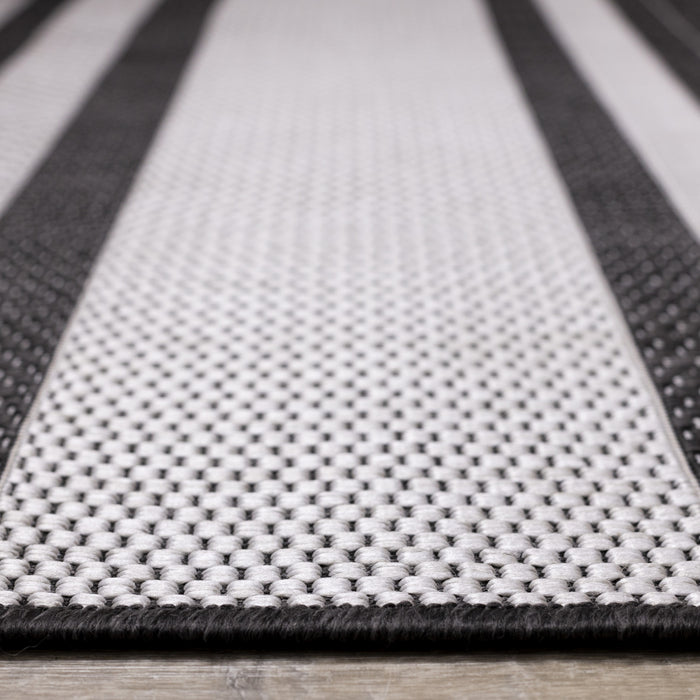 Carpette Jackson à rayures pour l’intérieur et l'extérieur - 6 pi 7 po x 9 pi 6 po