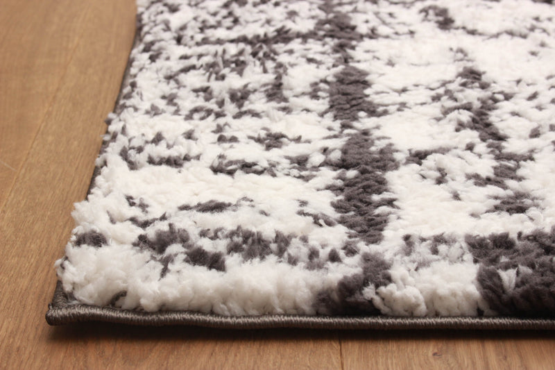 Carpette Colton ivoire - 5 pi 0 po x 8 pi 0 po   