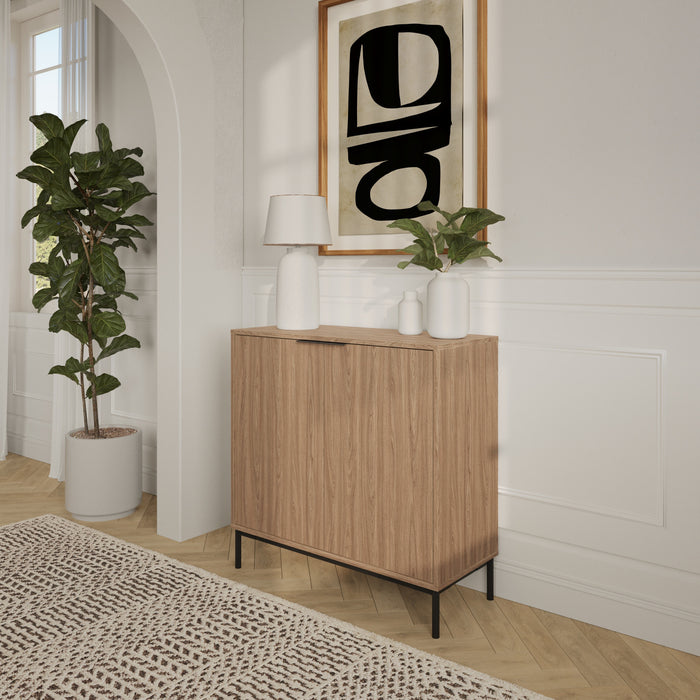 Armoire de rangement mince Nordika à 2 portes - noyer clair