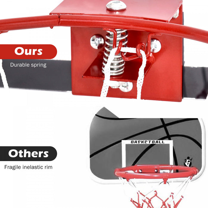 Le Mini-cerceau De Basket-ball Au-dessus De La Porte Comprend Le Basket-ball Et La Pompe A Main Sports D’interieur
