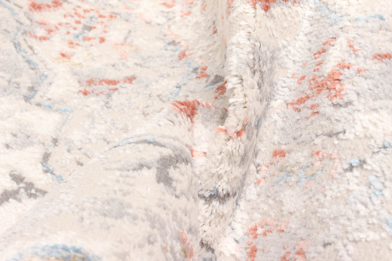 Tapis Traditionnel Mira 8'0\" x 10'0\" en Ivoire