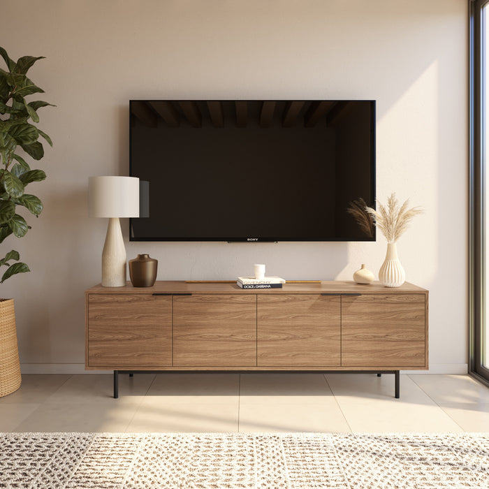 Meuble pour téléviseur Hamilton de Nordika de 70 po avec 4 armoires de rangement - noyer clair