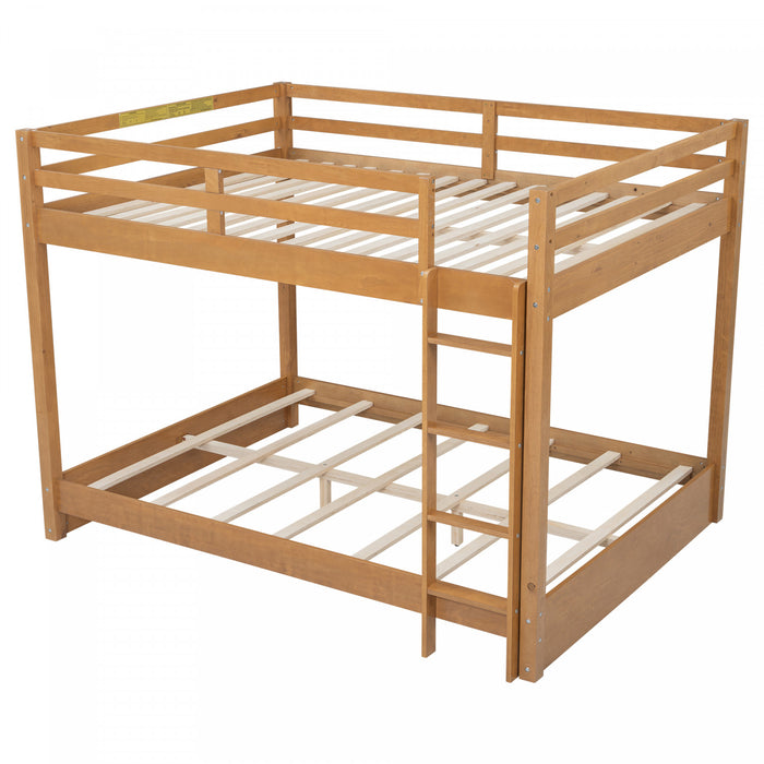 Lit superpose Ethan en bois massif format Queen avec echelle, gain de place, brun