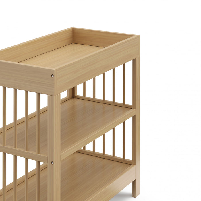 Table a langer Graco Teddi avec matelas a langer resistant a l’eau – Bois flotte