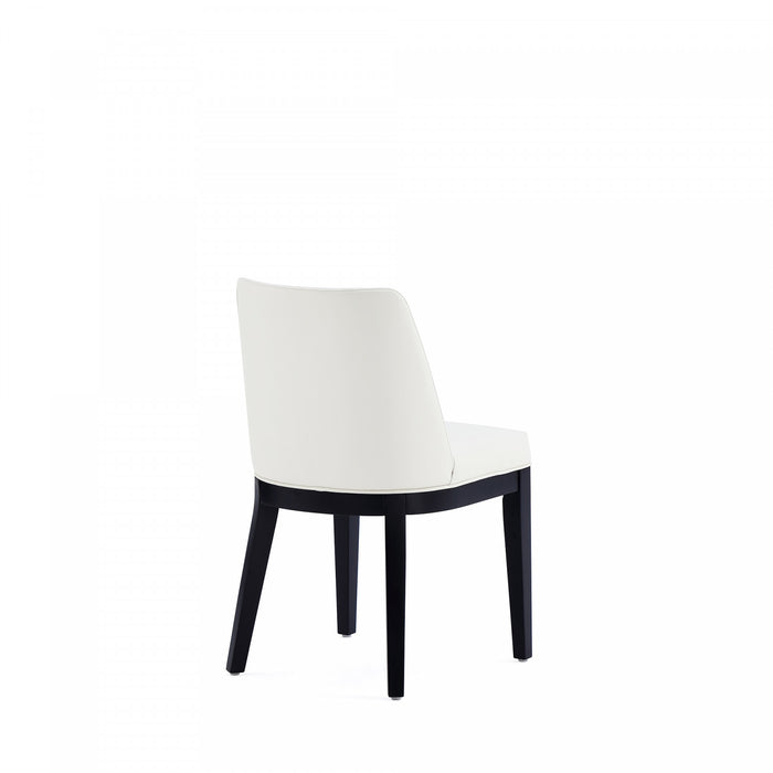 Chaise de salle a manger moderne en bois et cuir vegetalien Gansevoort, ivoire - Lot de 4
