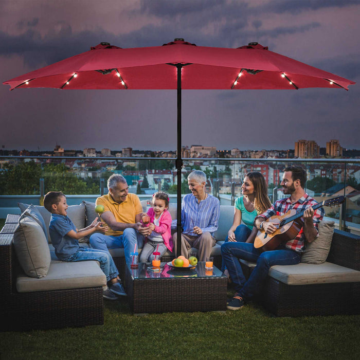 Costway Parasol de marche double-face solaire LED 15Ft Patio avec manivelle pied Bourgogne