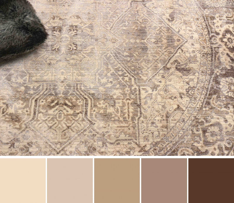 Tapis Traditionnel Selena 5'0\" x 5'0\" en Gris