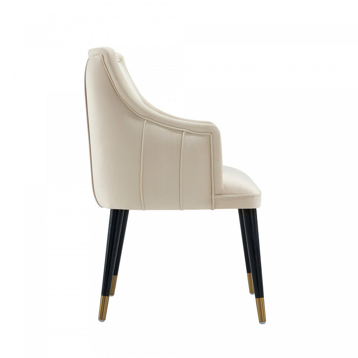 Fauteuil moderne Eda en bois avec accoudoirs, coloris creme