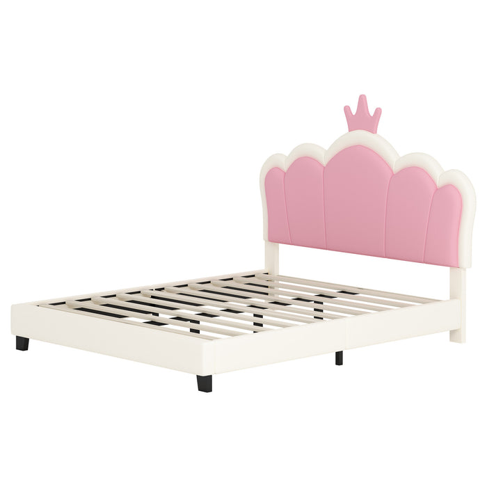 Lit Princesse Judson Tapisse Avec Tete De Lit En Forme De Couronne Et Cadre Plateforme En Pu, Taille Full, Creme