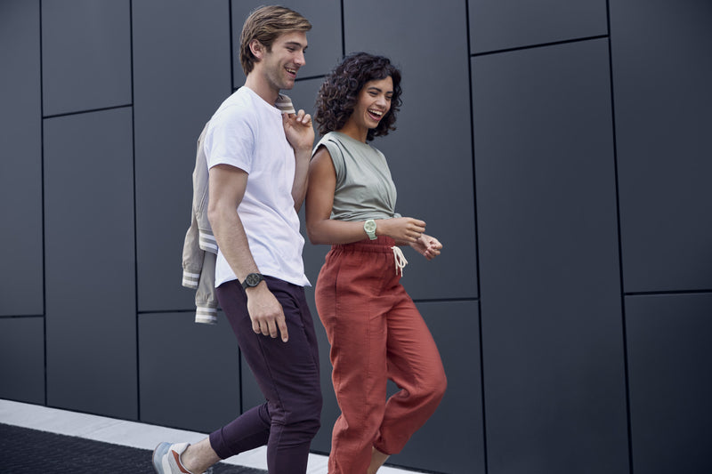 Garmin Vivomove® Sport Montre Connectee Hybride - Suivi De Fitness Et De Sante Avec Ecran Tactile Cache