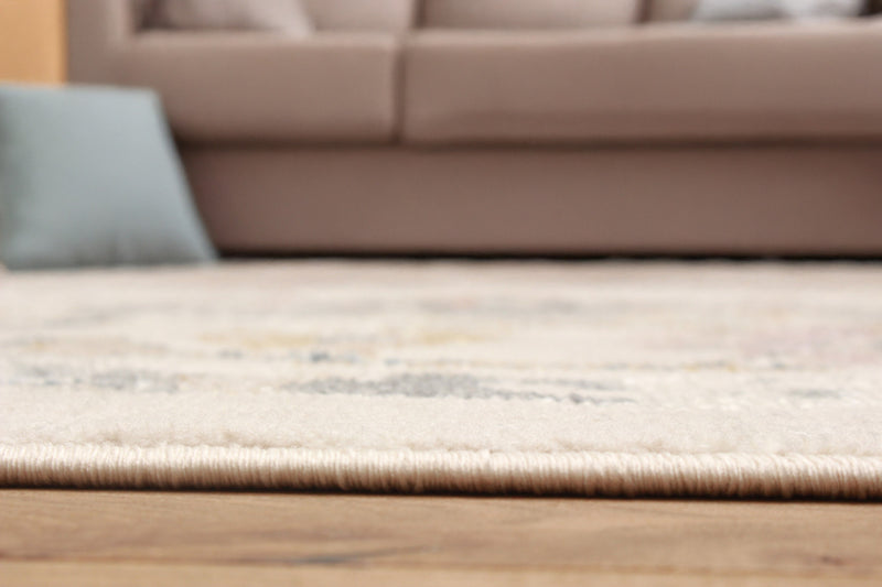 Carpette Rococo ivoire - 5 pi 0 po x 8 pi 0 po  