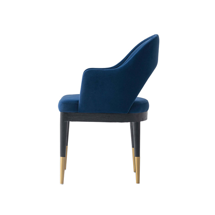 Fauteuil moderne glamour Carrington en velours bleu nuit