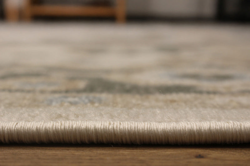 Carpette Gloria ivoire - 8 pi 0 po x 10 pi 0 po  