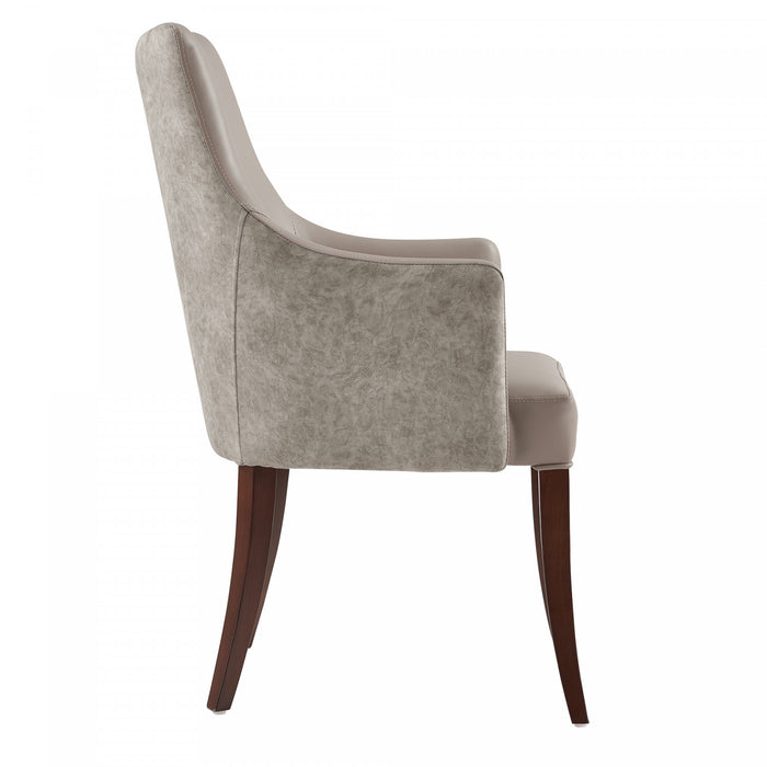 Fauteuil moderne Connie en cuir vegetalien et velours avec accoudoirs en bois, taupe - Lot de 2