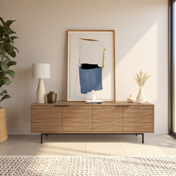 Meuble pour téléviseur Hamilton de Nordika de 70 po avec 4 armoires de rangement - noyer clair