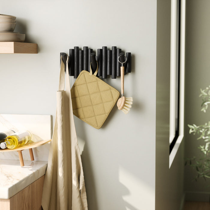 Crochets muraux Picket Rail de Umbra - noirs