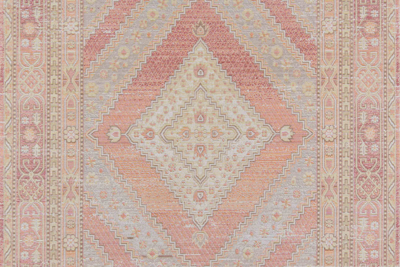 Tapis Traditionnel Poppy 2'7\" x 8'0\" en Rose