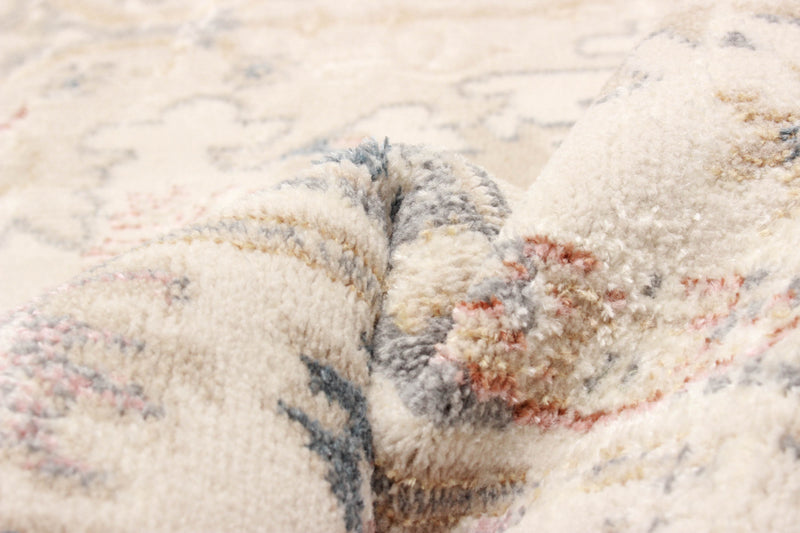 Carpette Rococo ivoire - 5 pi 0 po x 8 pi 0 po  