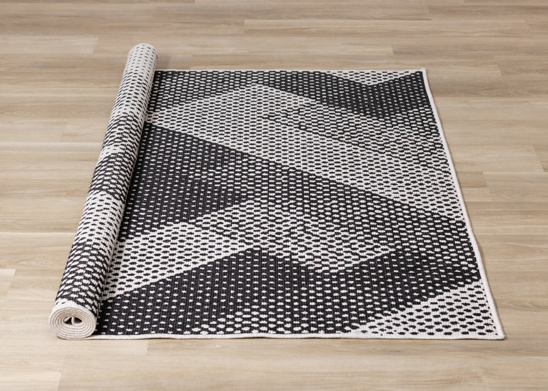 Carpette Brooke à motif de chevron recto verso pour l'extérieur - 7 pi 10 po x 11 pi 2 po