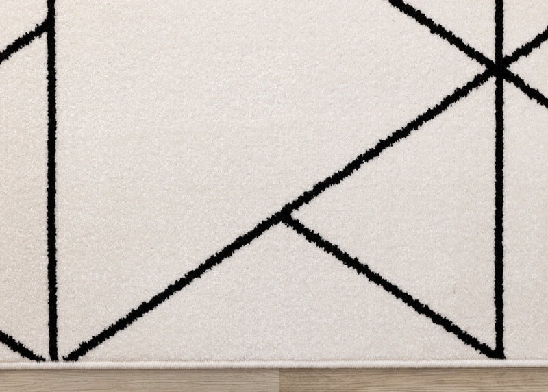 Tapis Covington a motif de treillis geometrique moderne blanc et noir, 6'7\" x 9'10\"