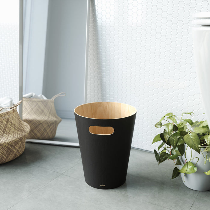 Poubelle Woodrow de Umbra - noire