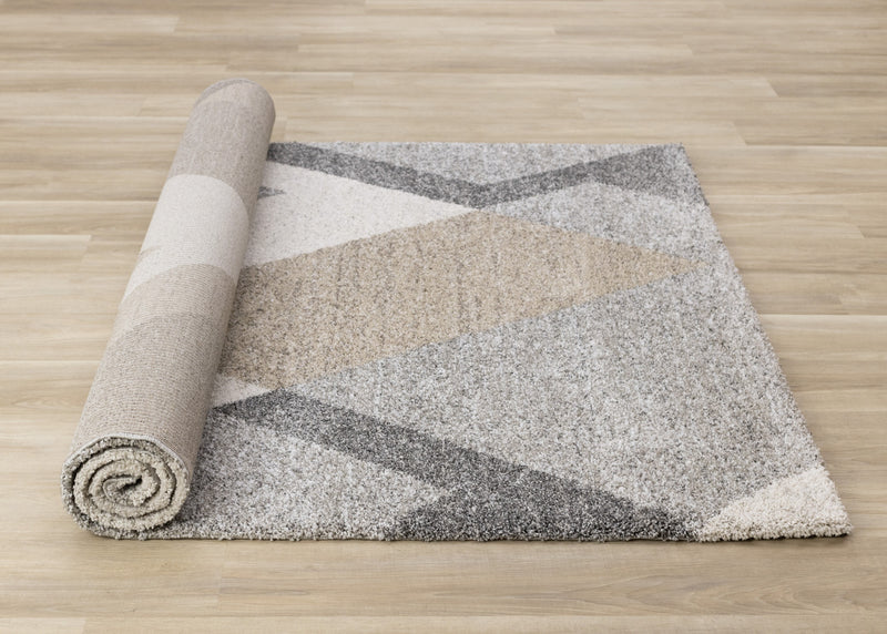 Carpette moelleuse moderne Maverick blanche, beige et grise - 5 pi 3 po x 7 pi 7 po