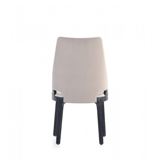 Chaise de salle a manger moderne en bois Kara avec revetement en tissu gris clair - Lot de 2