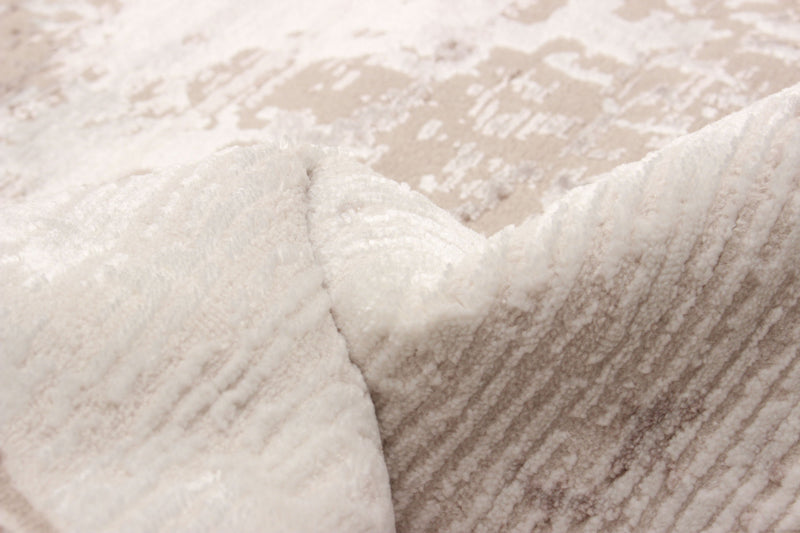 Carpette Vivian ivoire - 5 pi 0 po x 8 pi 0 po   