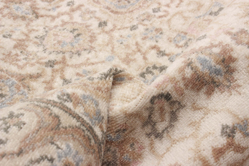 Carpette longue Tuscany ivoire - 2 pi 8 po x 8 pi 2 po 