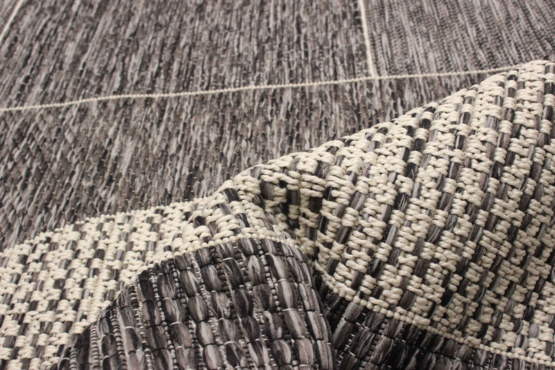 Carpette Bodhi grise - 5 pi 0 po x 8 pi 0 po