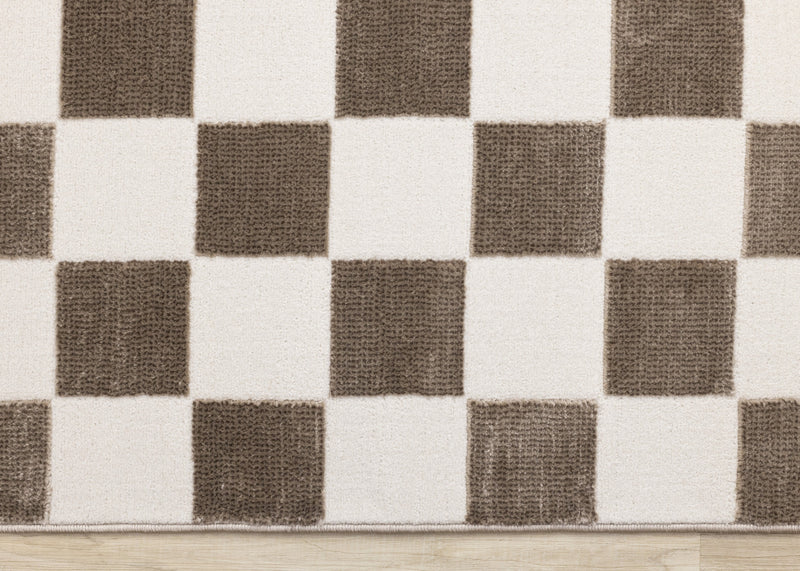 Carpette géométrique Leopold brune et blanche à motif de carreaux - 6 pi 7 po x 9 pi 6 po