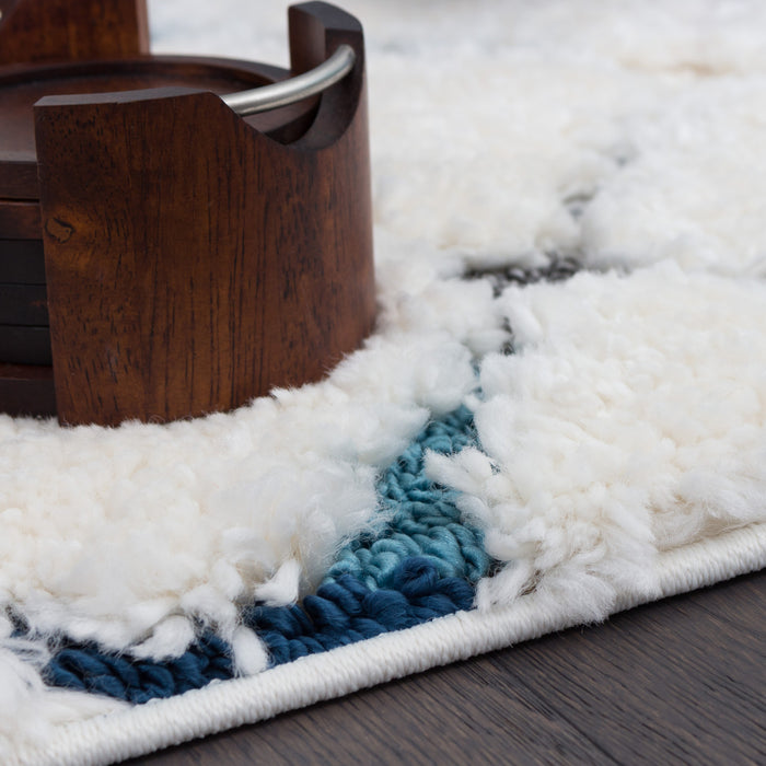 Carpette à poil long Lola à motif de treillis - 2 pi 7 po x 8 pi