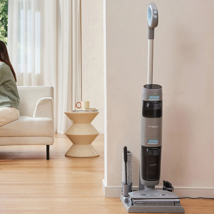 Aspirateur-balai et nettoyeur de plancher sans fil GH303 H2O Sense de Tineco avec détection de dégât - FW1A0200US