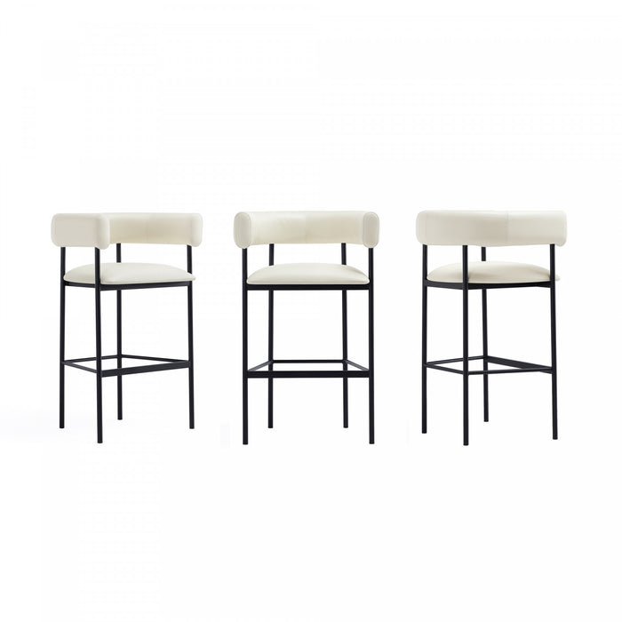 Tabouret de bar contemporain Onda en cuir vegetalien et metal, rembourre, coloris ivoire
