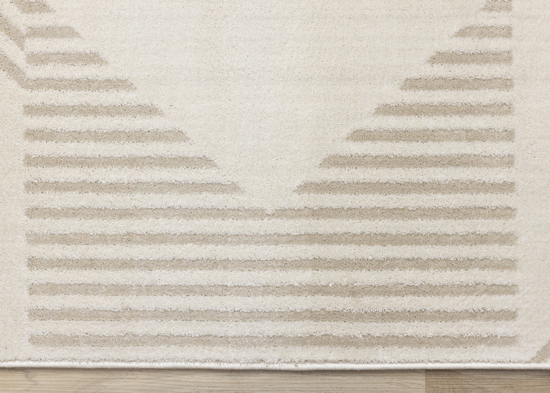 Carpette Hudson crème et beige à motif géométrique moderne - 5 pi 3 po x 7 pi 7 po
