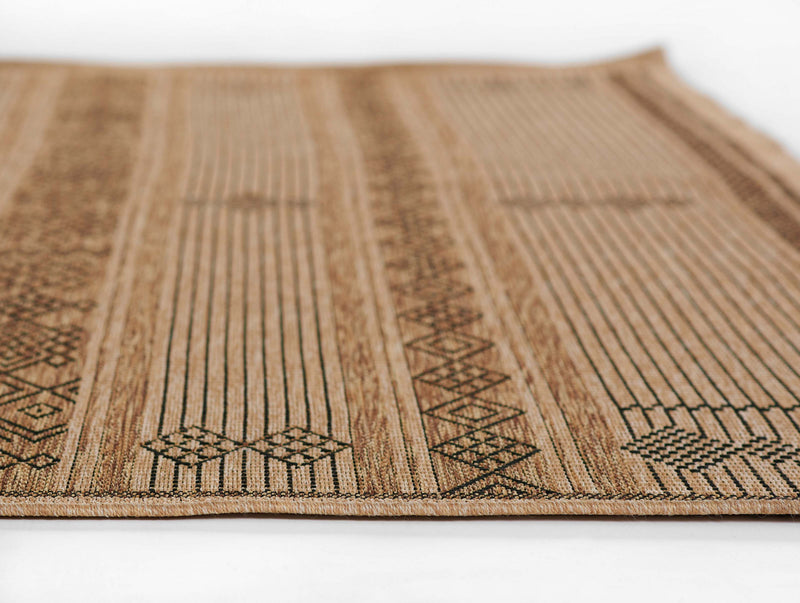 Tapis Transitionnel Elowen 5'3\" x 7'0\" en Ivoire