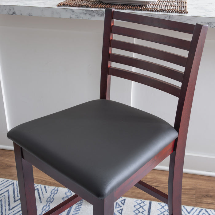 Tabouret Torino de hauteur comptoir en similicuir avec dossier en échelle - merlot