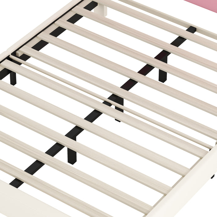 Lit Princesse Judson Tapisse Avec Tete De Lit En Forme De Couronne Et Cadre Plateforme En Pu, Taille Full, Creme