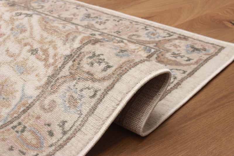 Carpette longue Tuscany ivoire - 2 pi 8 po x 8 pi 2 po 