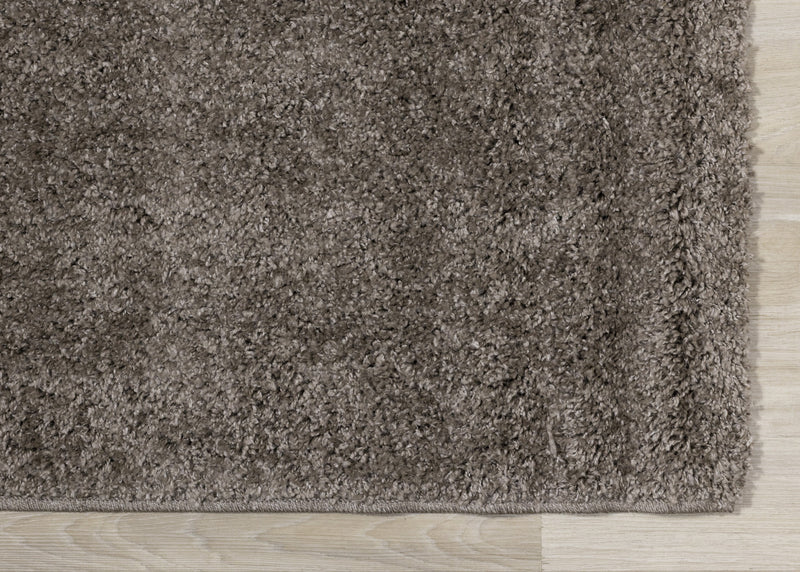 Carpette à poil long Brooklyn taupe - 5 pi 3 po x 7 pi 7 po