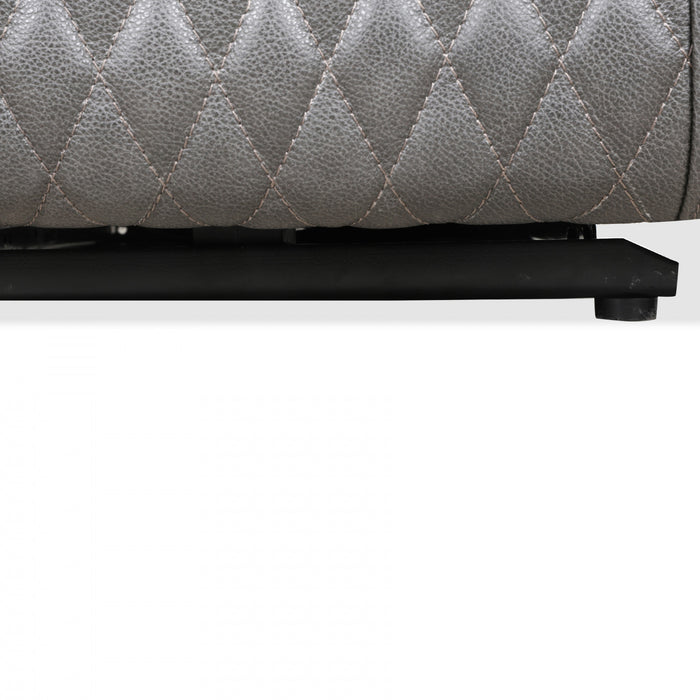 Causeuse inclinable electrique Kingsley de 58 po en cuir assorti avec rangement dans les accoudoirs et USB - Charbon